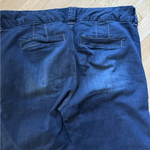 m jeans High Rise Hem Cropped Jean (Maurices) - Picture 4 of 10